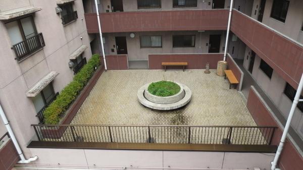 松江市浜乃木７丁目のマンション