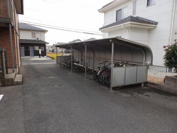 ラルース