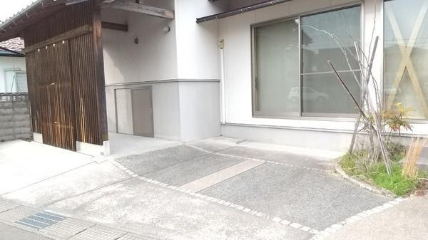 松江市浜乃木１丁目の貸家