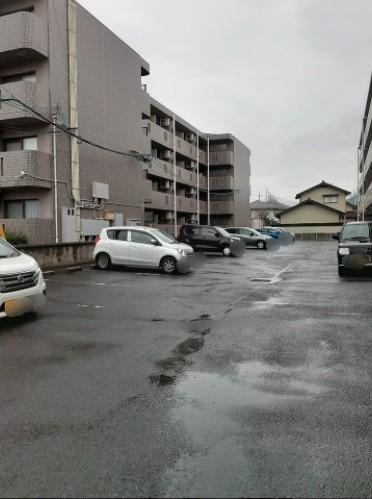 松江市西持田町のマンション
