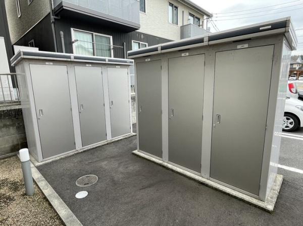 松江市黒田町のアパート