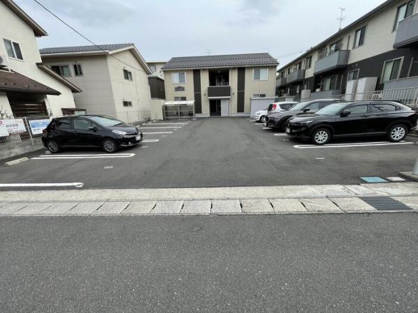 松江市黒田町のアパート