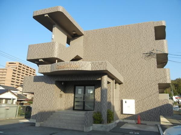 松江市西津田４丁目のマンション
