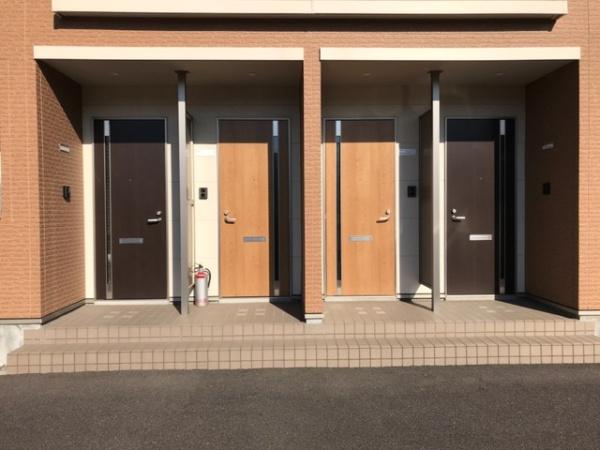 松江市玉湯町湯町のアパート