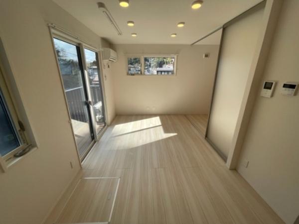 松江市奥谷町のアパート
