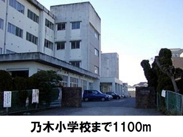 松江市乃木福富町のアパート(松江市立乃木小学校)