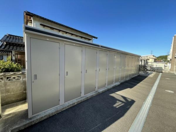 松江市上東川津町のアパート