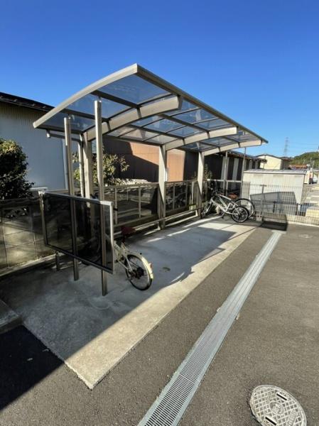 松江市上東川津町のアパート