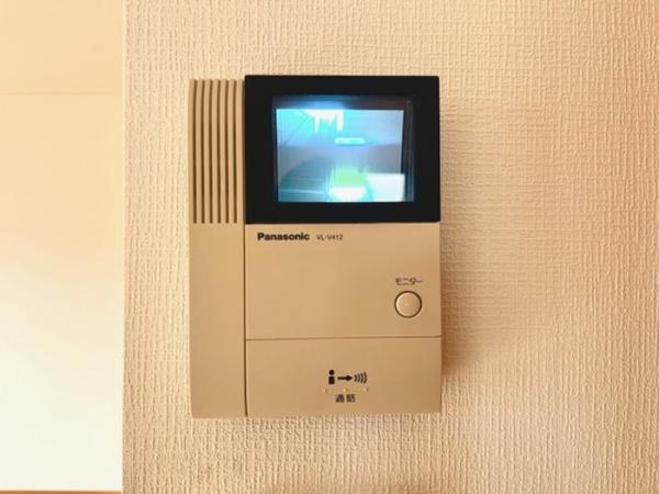 松江市東出雲町錦新町１丁目のアパート
