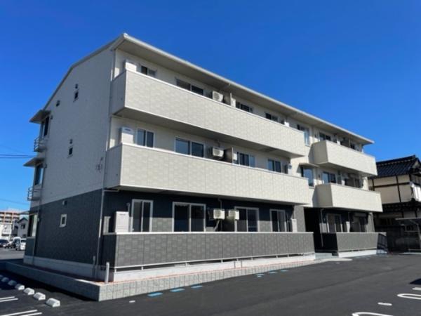 松江市西津田３丁目のアパート