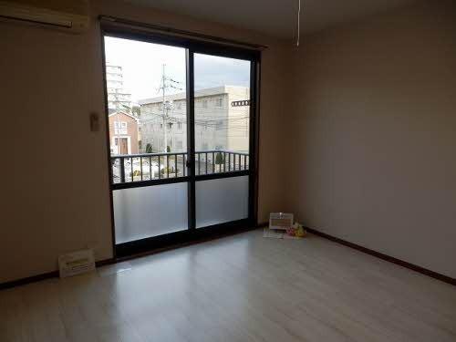 松江市黒田町のアパート