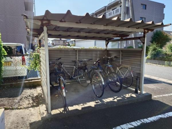 セジュール南吉方A棟