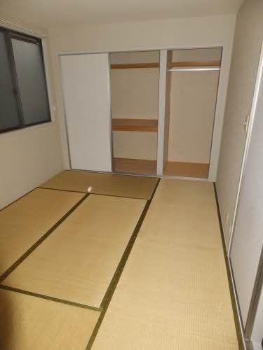 グリーン・ヴィラ　Ａ棟