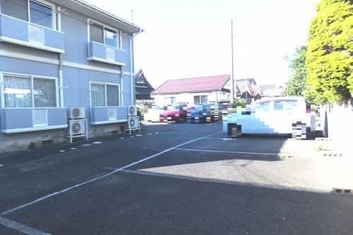 ハイツ平成　B棟