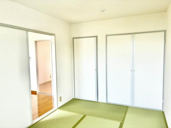 鳥取市津ノ井のアパート