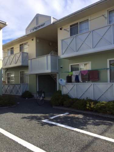 フローラ　B棟