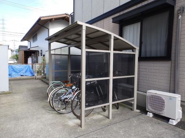 クレールニシヤマ