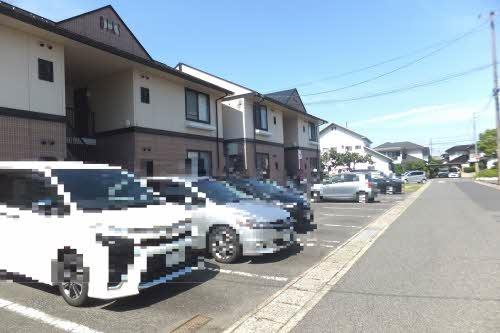 エバーコンフォート A棟(駐車場)