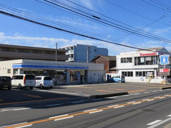 メゾンリアル２(ローソン鳥取大学前店)