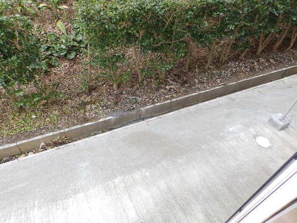 鳥取市布勢のアパート