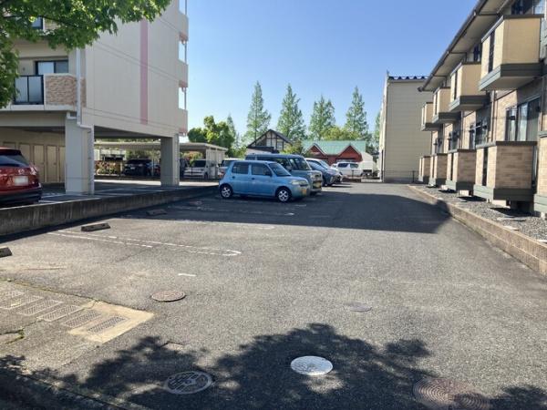 鳥取市若葉台南１丁目のアパート