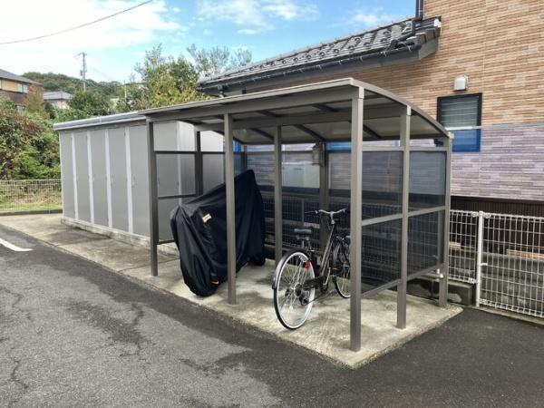 鳥取市浜坂３丁目のアパート