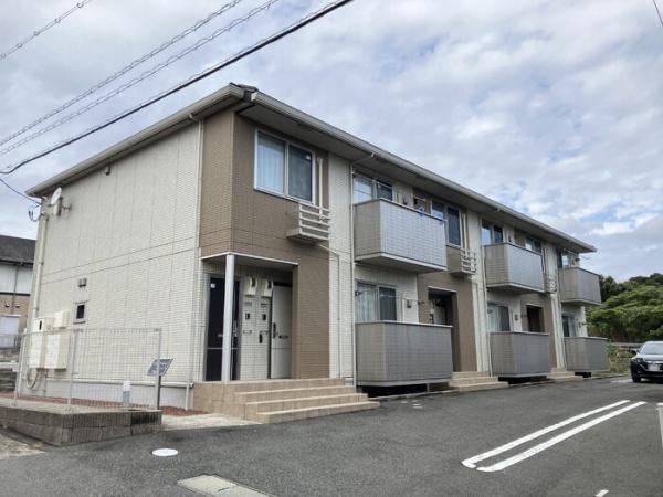 鳥取市浜坂３丁目のアパート