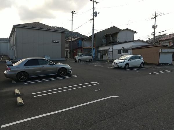 アゼリア福吉2