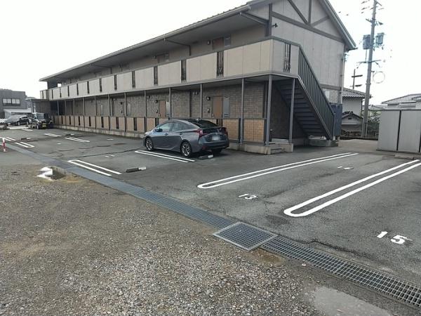 グランドヒルズ