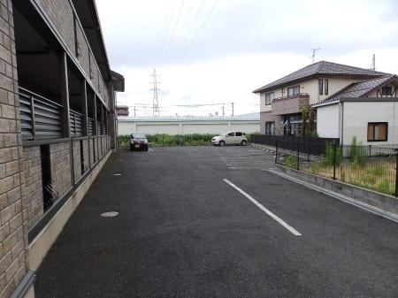 クレールニシヤマ３