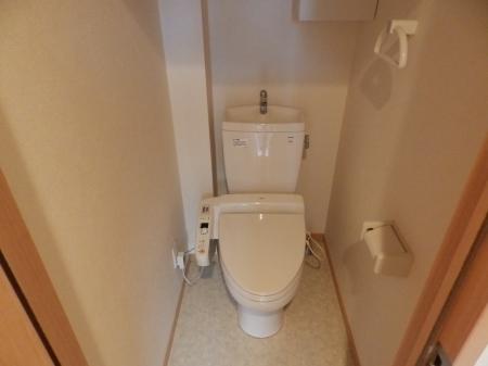 クレールニシヤマ３