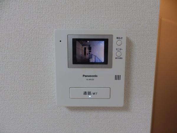 ハイツ万葉　A棟