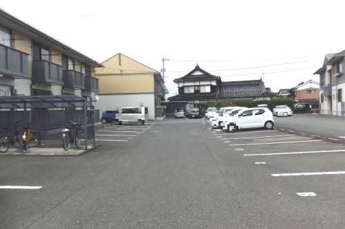 ペーシュ・イゾウB