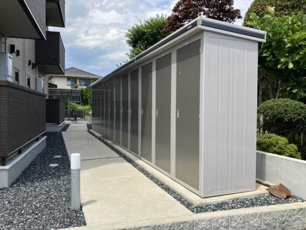 鳥取市吉成１丁目のアパート