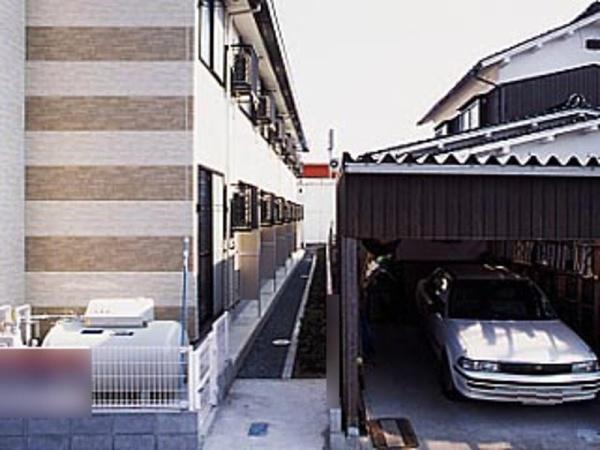 レオパレスラムール