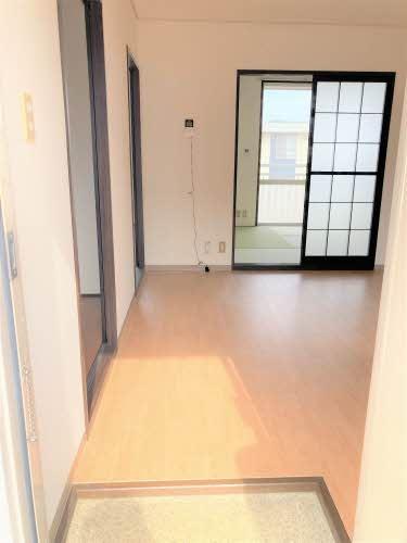 鳥取市江津のアパート