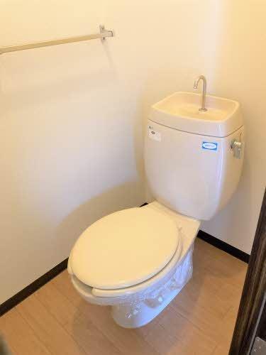 鳥取市江津のアパート