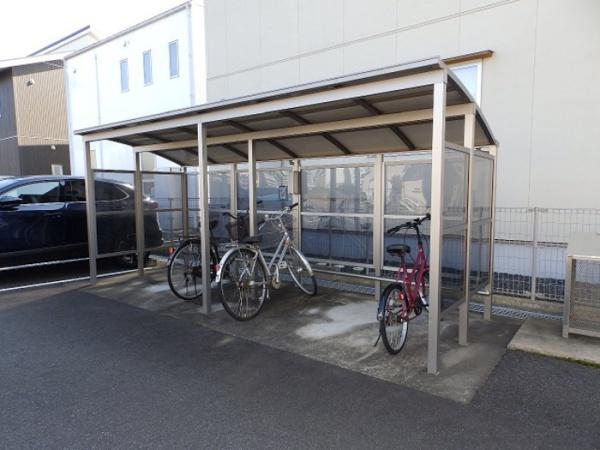 リクラ・クレマチス　A棟