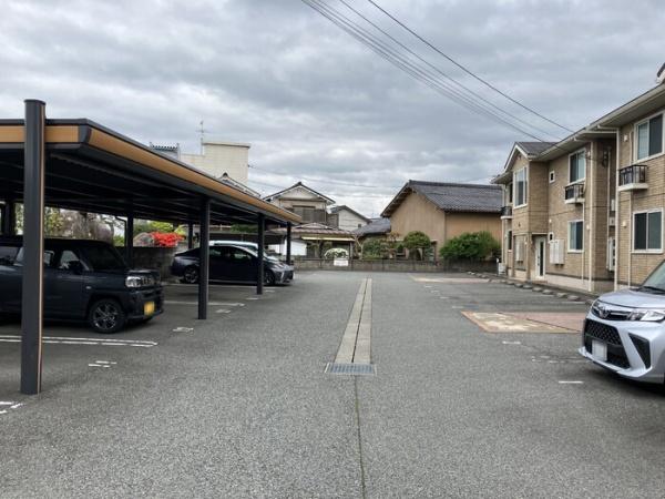カーサ・ソニア　B棟