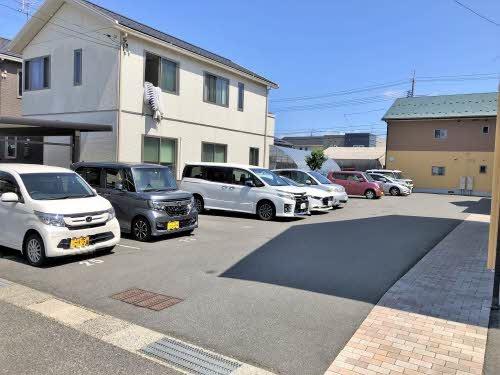 フロールドメゾン　Ｃ棟