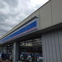 倉吉市清谷町1丁目のアパート(ローソン倉吉福庭町店)