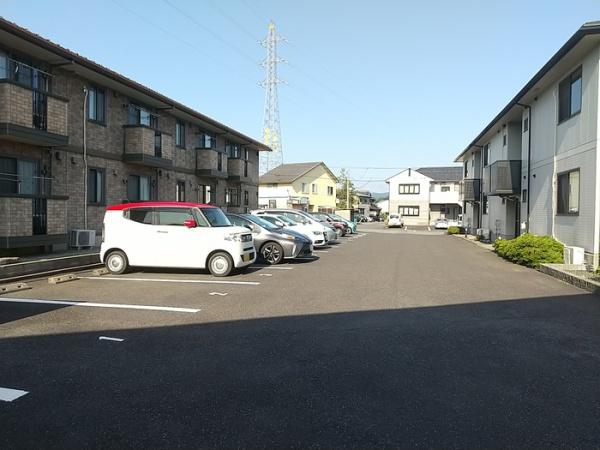 クレールニシヤマ２