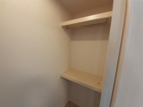 鳥取市気高町新町１丁目のアパート
