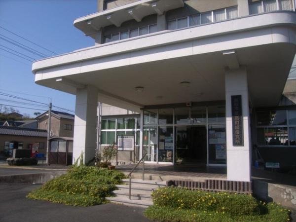 鳥取市気高町新町１丁目のアパート(鳥取市気高町総合支所)