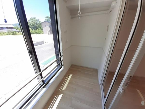 鳥取市気高町新町１丁目のアパート