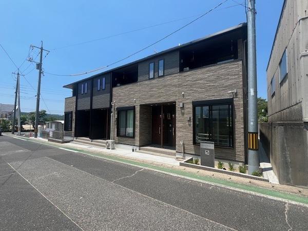 鳥取市気高町新町１丁目のアパート