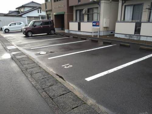 エバーコンフォート　C棟