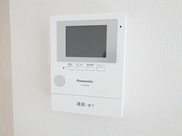 ネスト吉成