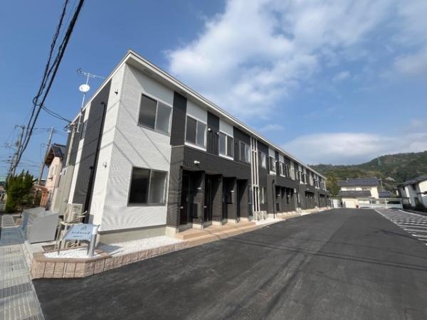 倉吉市伊木のアパート