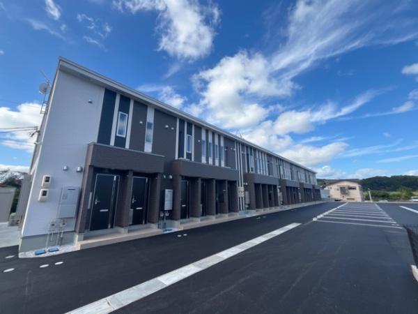 倉吉市見日町のアパート